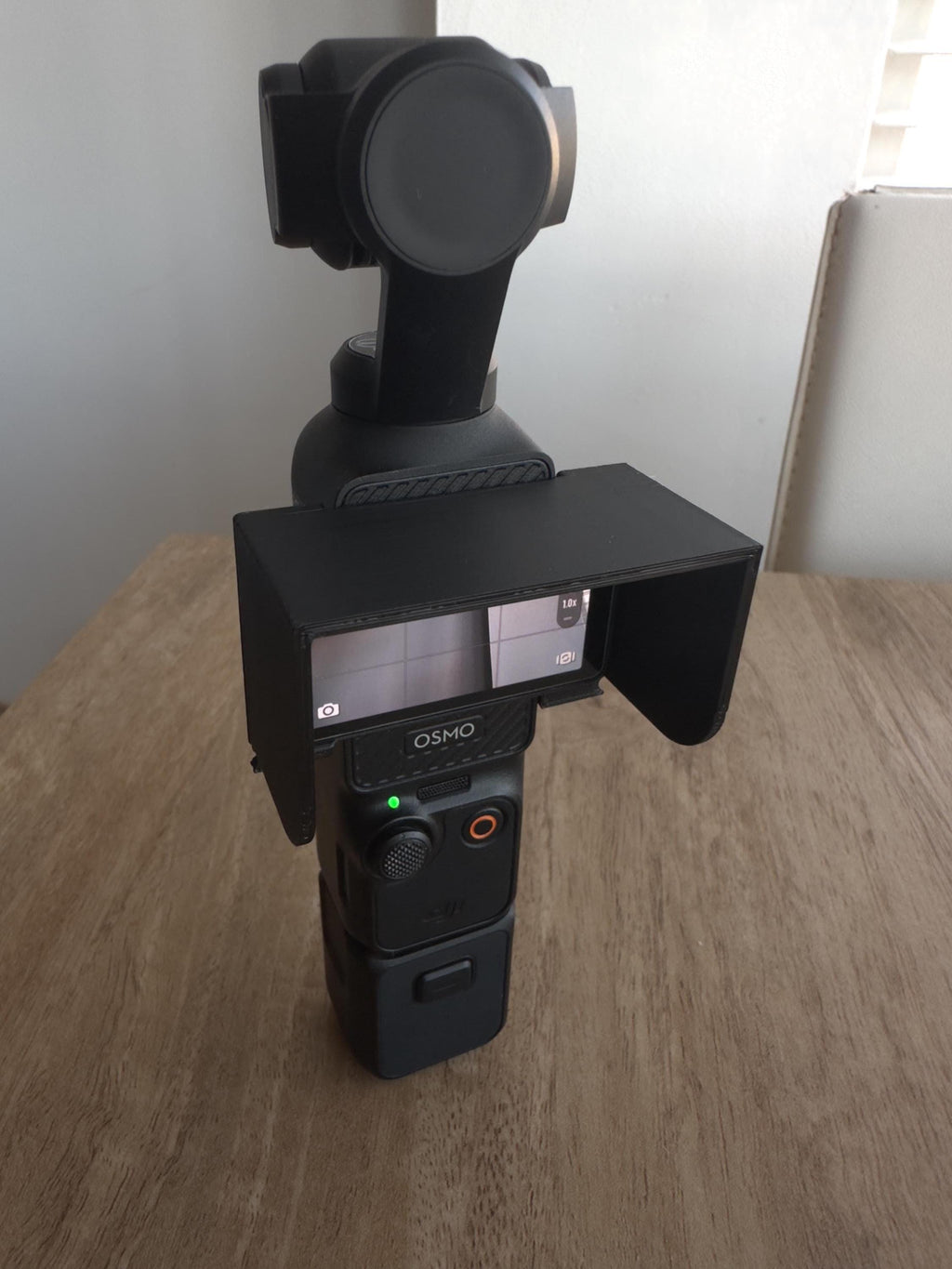 Sun Shade Hood for DJI Osmo Pocket 3 – Reduce Glare & Improve Screen Visibility Outdoors