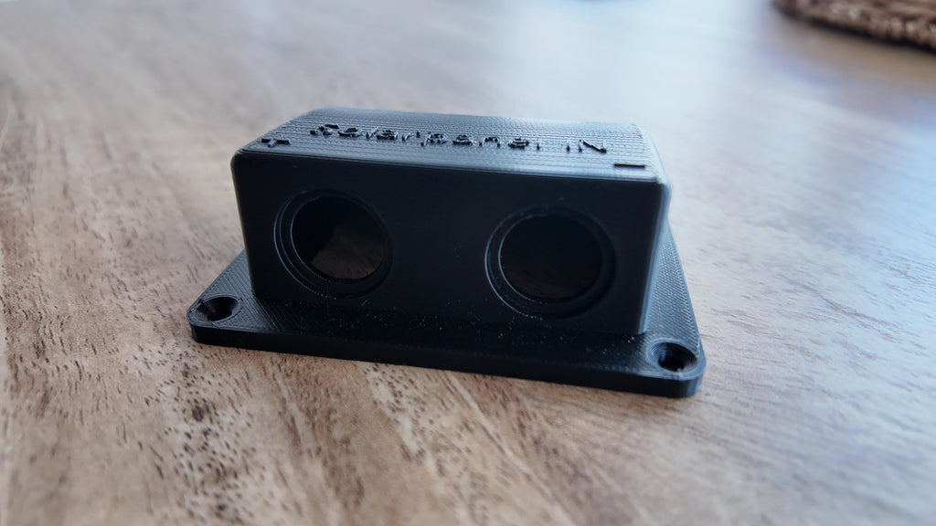 MC4 Connector Mount: Solar Panel Cable Housing for Van/RV Builds